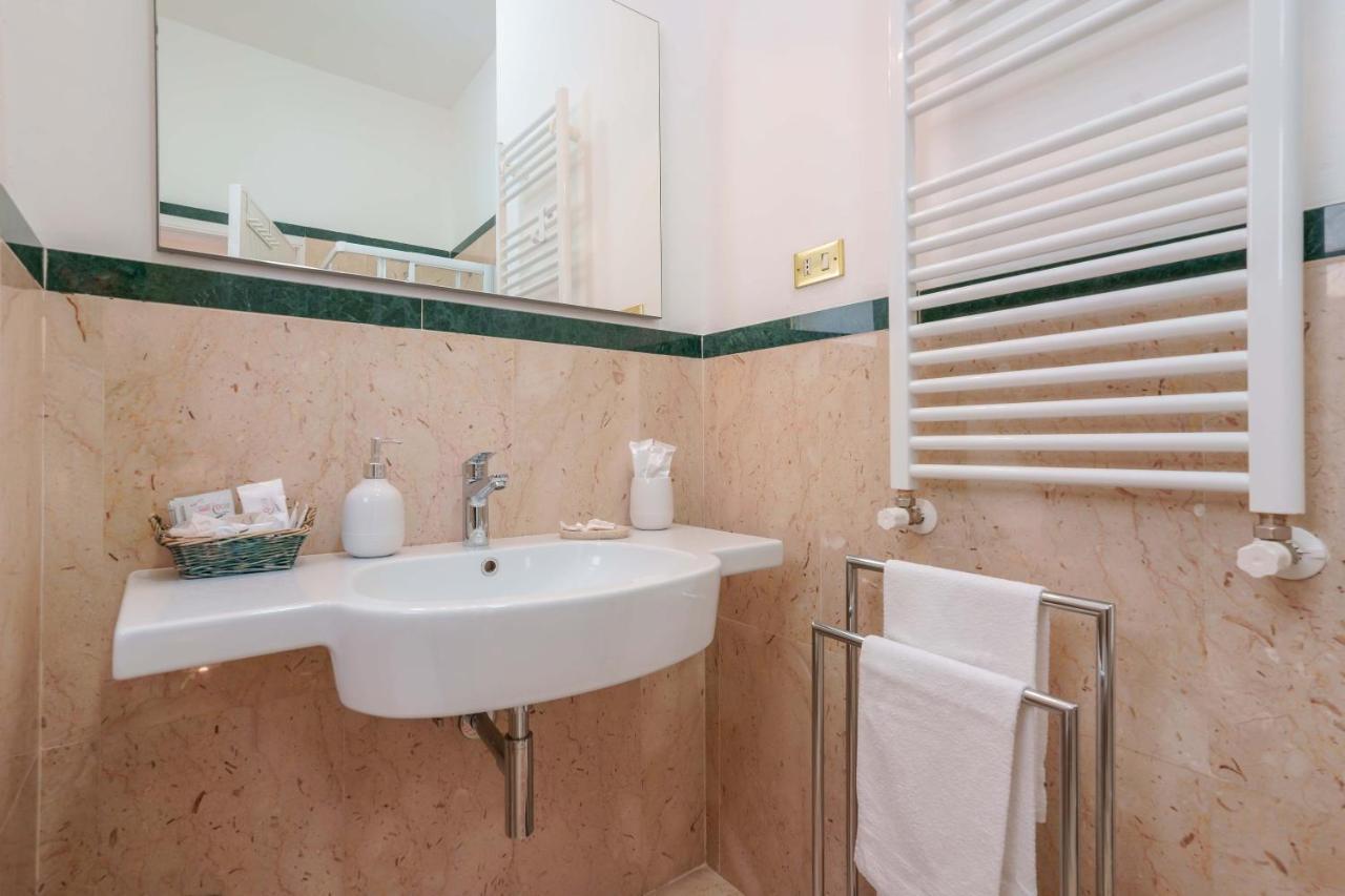 Ai Marinai Bed & Breakfast Таранто Екстериор снимка
